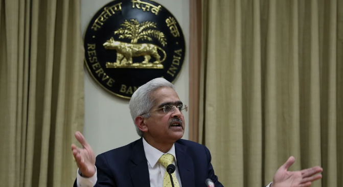 Inflation vs. Growth: The RBI's Balancing Act in Challenging Times